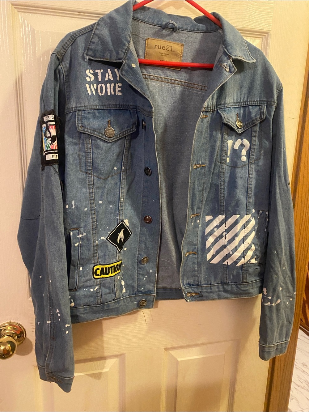 Rue21 Light Blue Denim Jacket with White Paint & Patch Details Medium